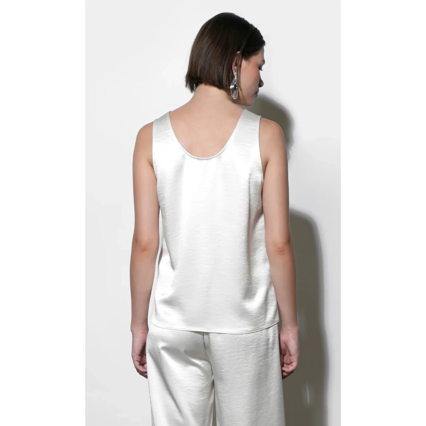 Ariana Easy Satin Sleeveless Top