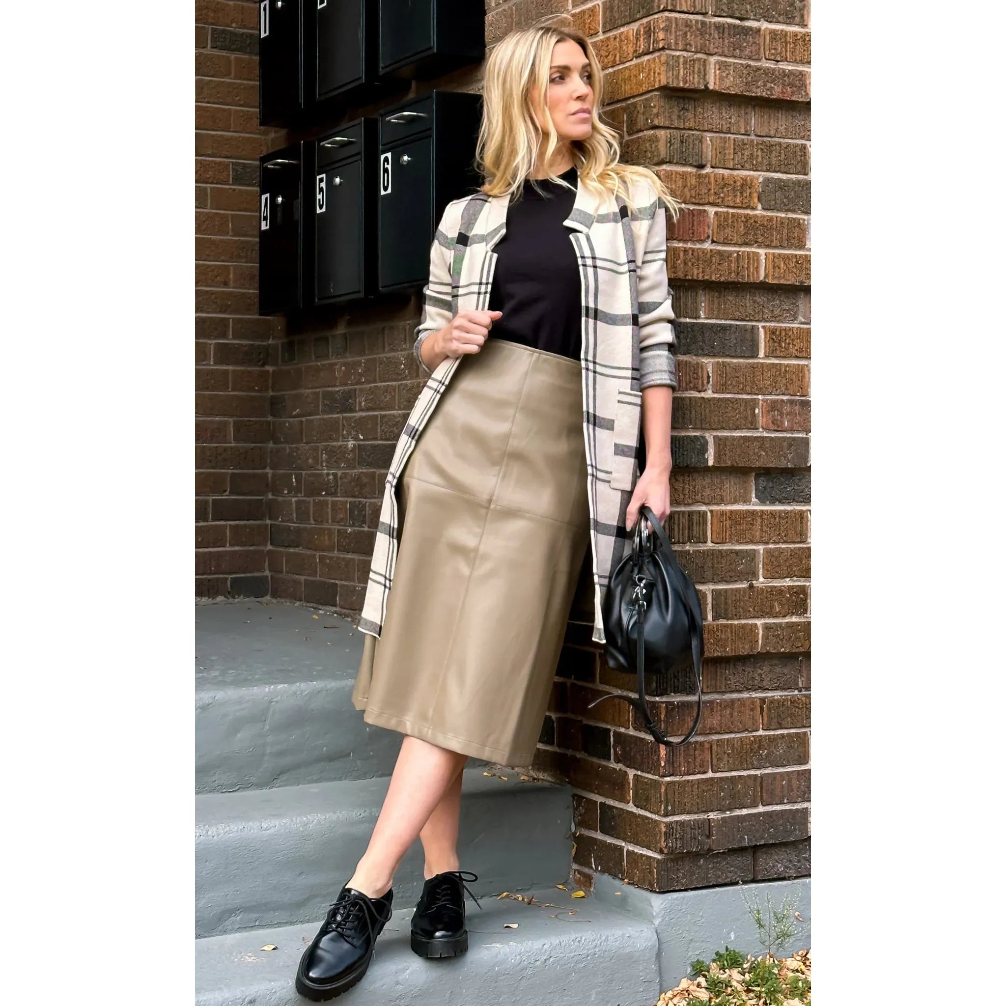 Harmon Cardi