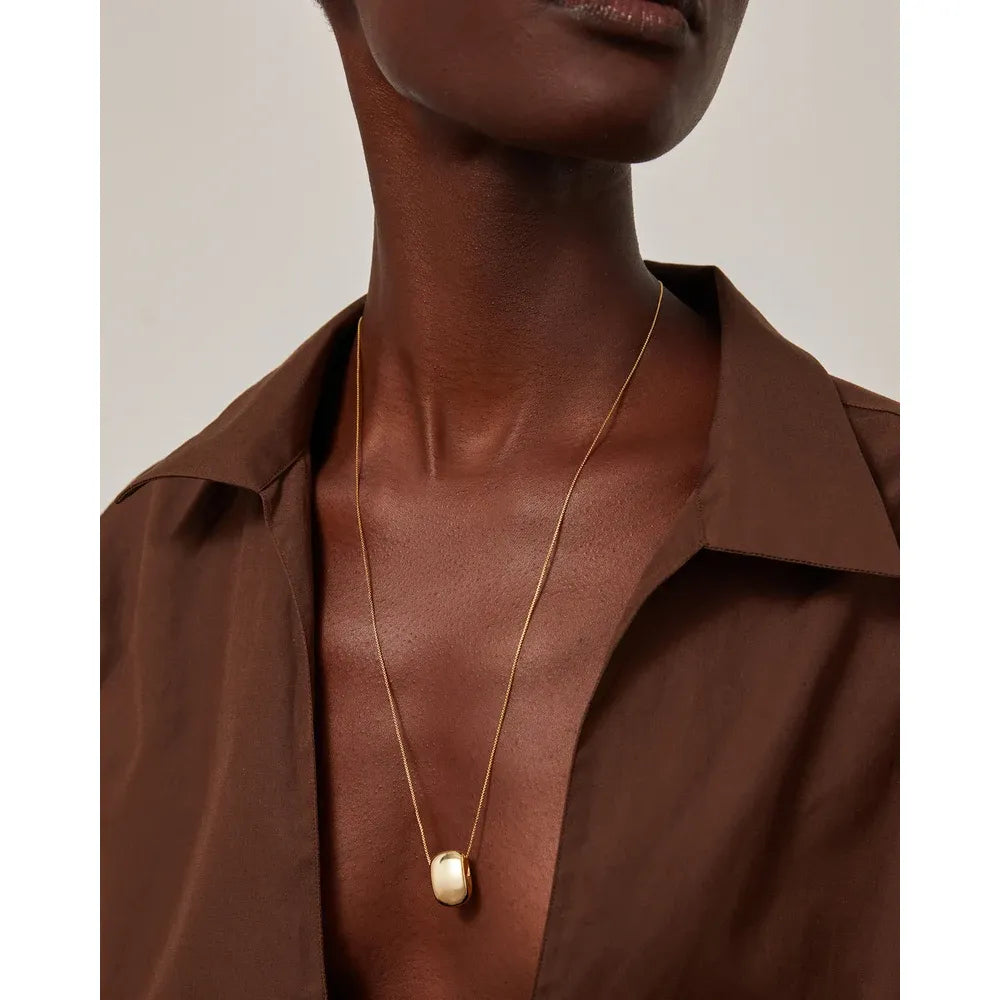 Leon Pendant Necklace
