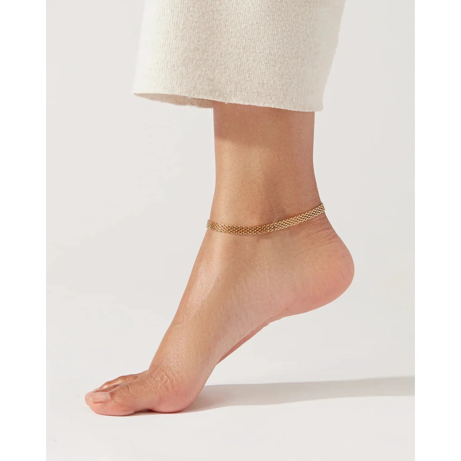 Blythe Anklet