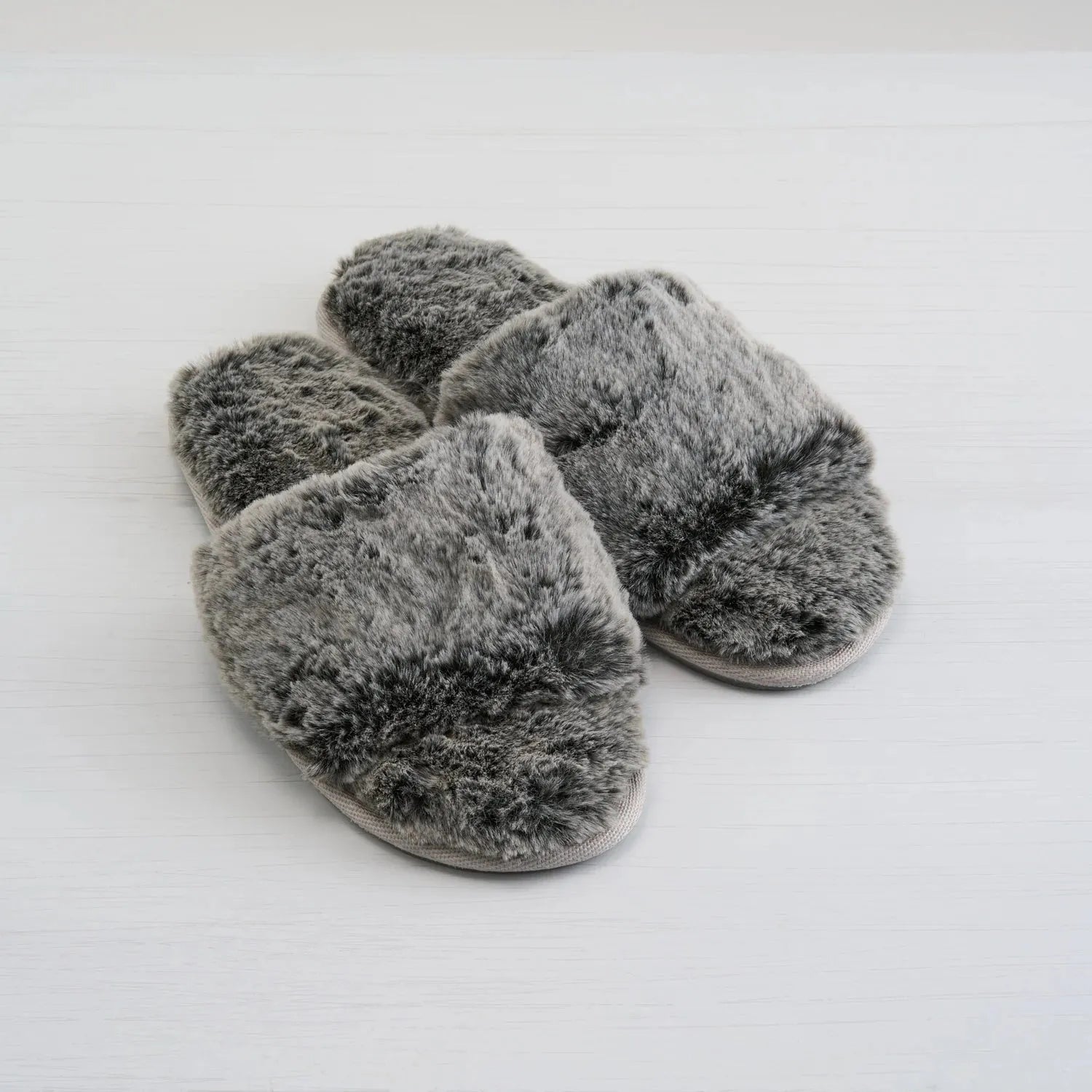 Waterfront Faux Fur Slide