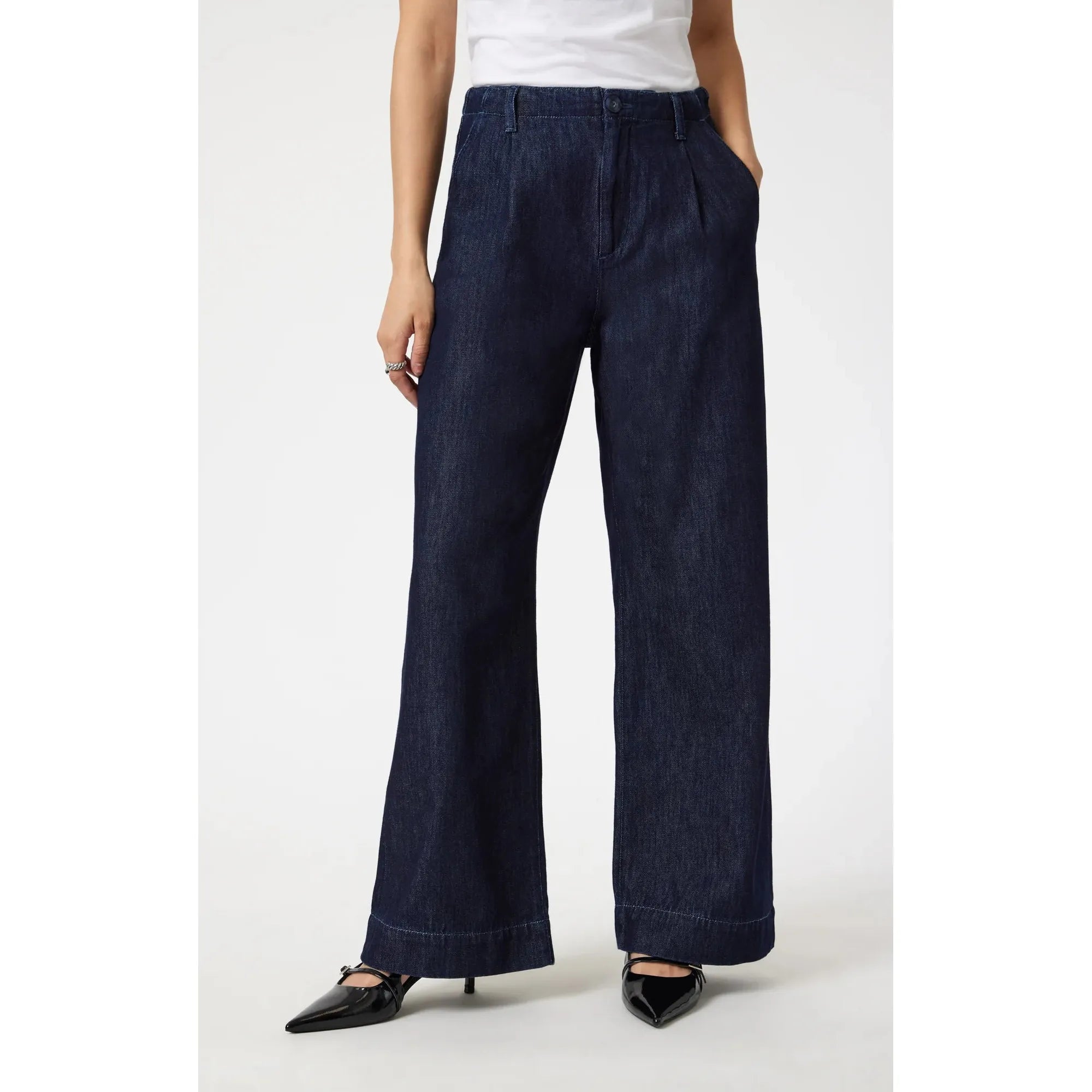 Pera Pleated Wide Leg Jeans | High Rise