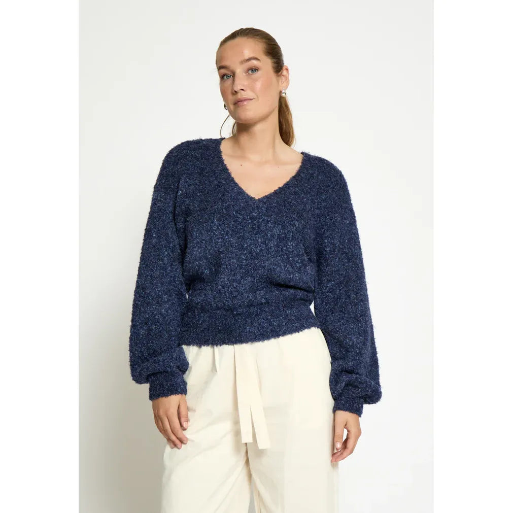 Jennie V-Neck GRS Knit Pullover | Sky Captain
