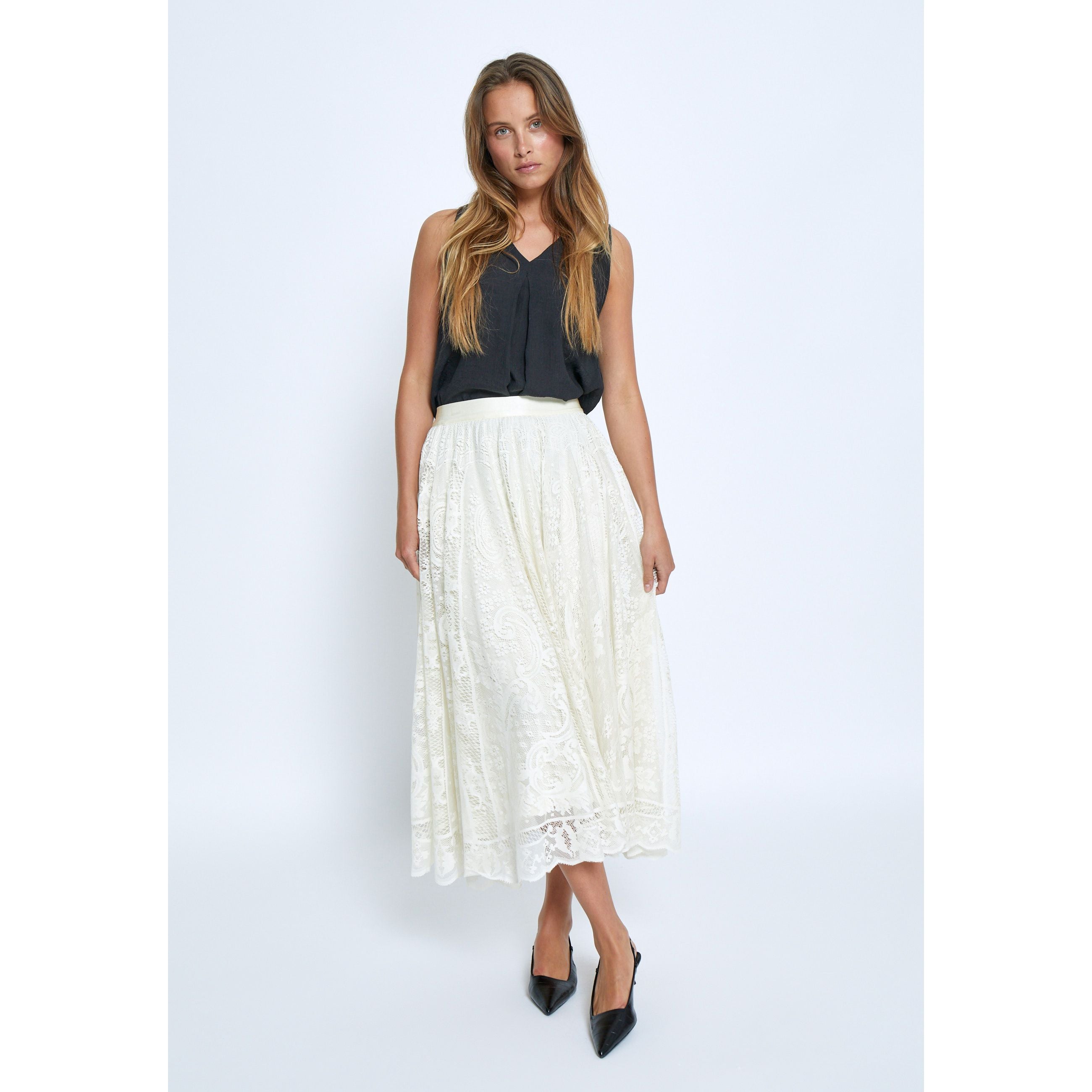 Greta Lace Skirt