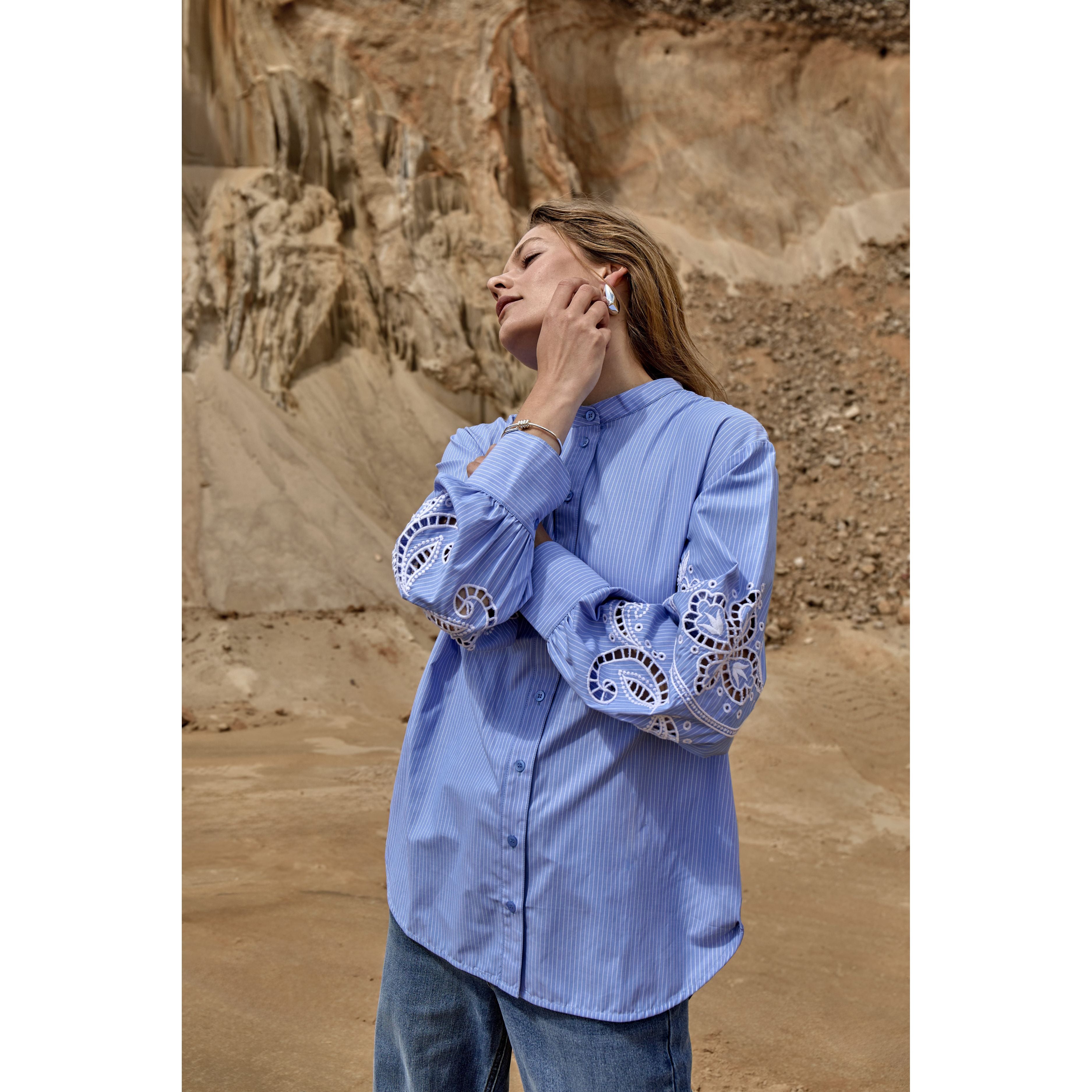 Netty Shirt