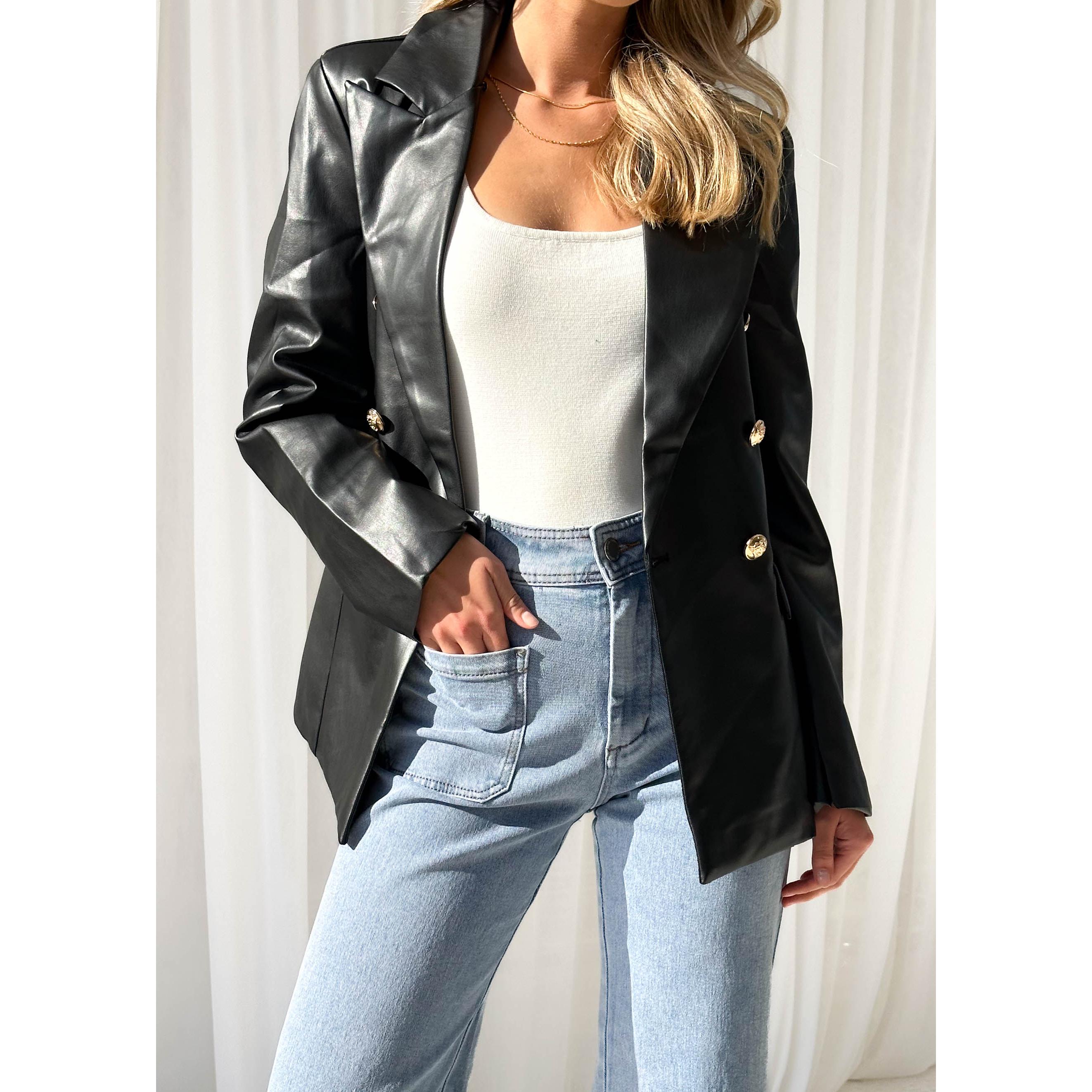 Chic Tailored Faux Leather Blazer