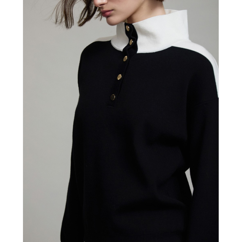 Contrast Collar Button Sweater