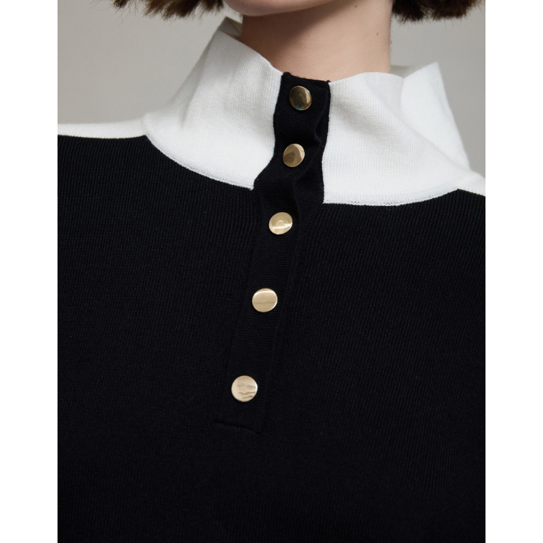 Contrast Collar Button Sweater
