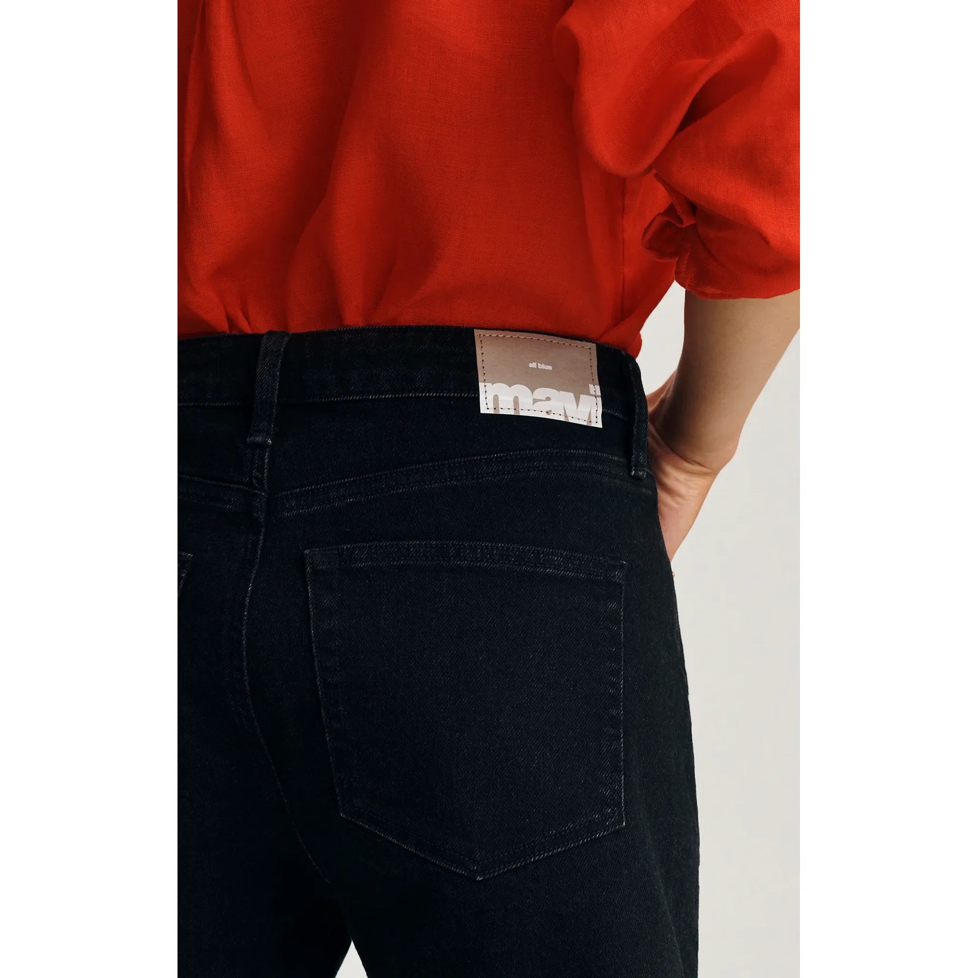 Heidi Straight Leg Shorts