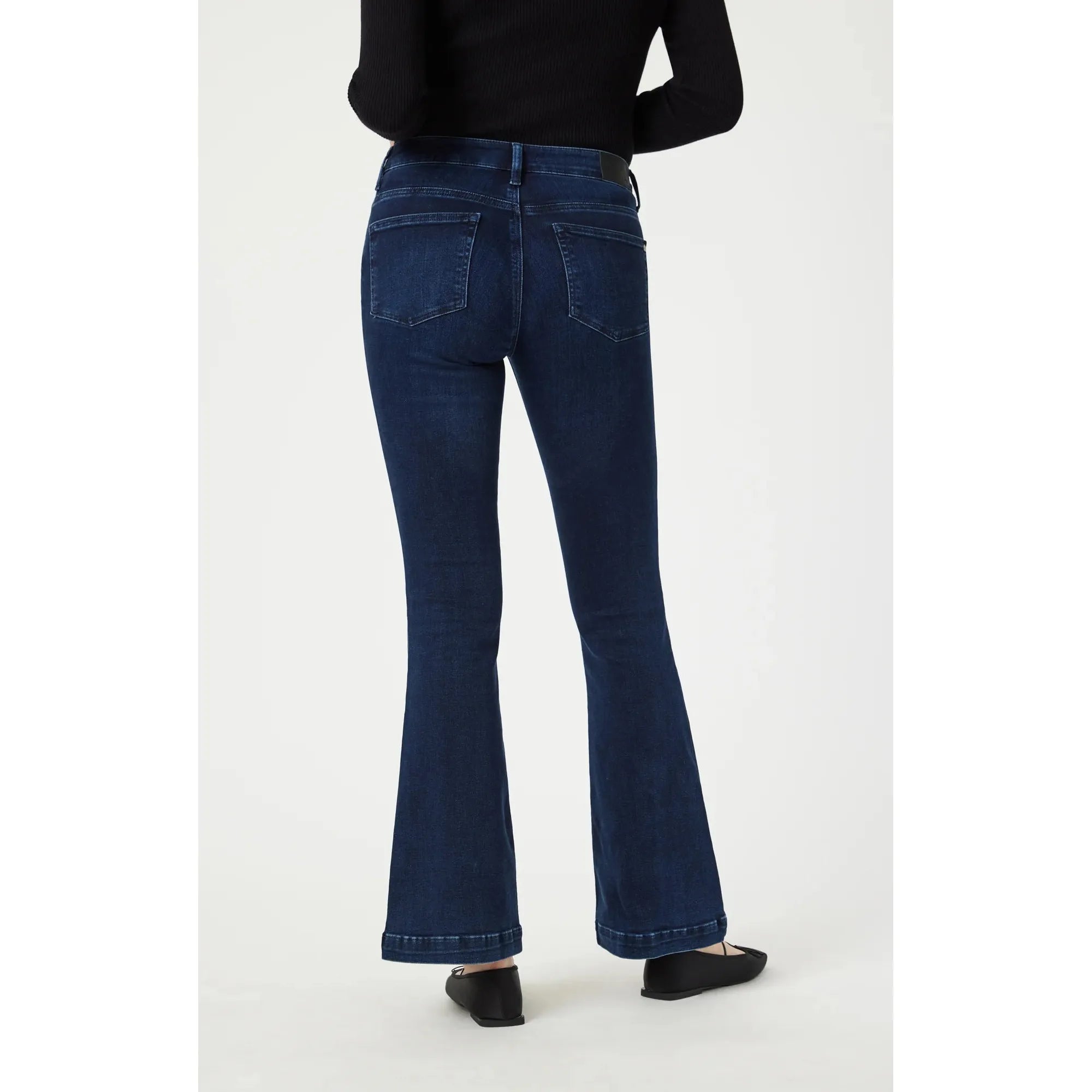 Sydney Flare Jeans | High Rise | 32" Inseam