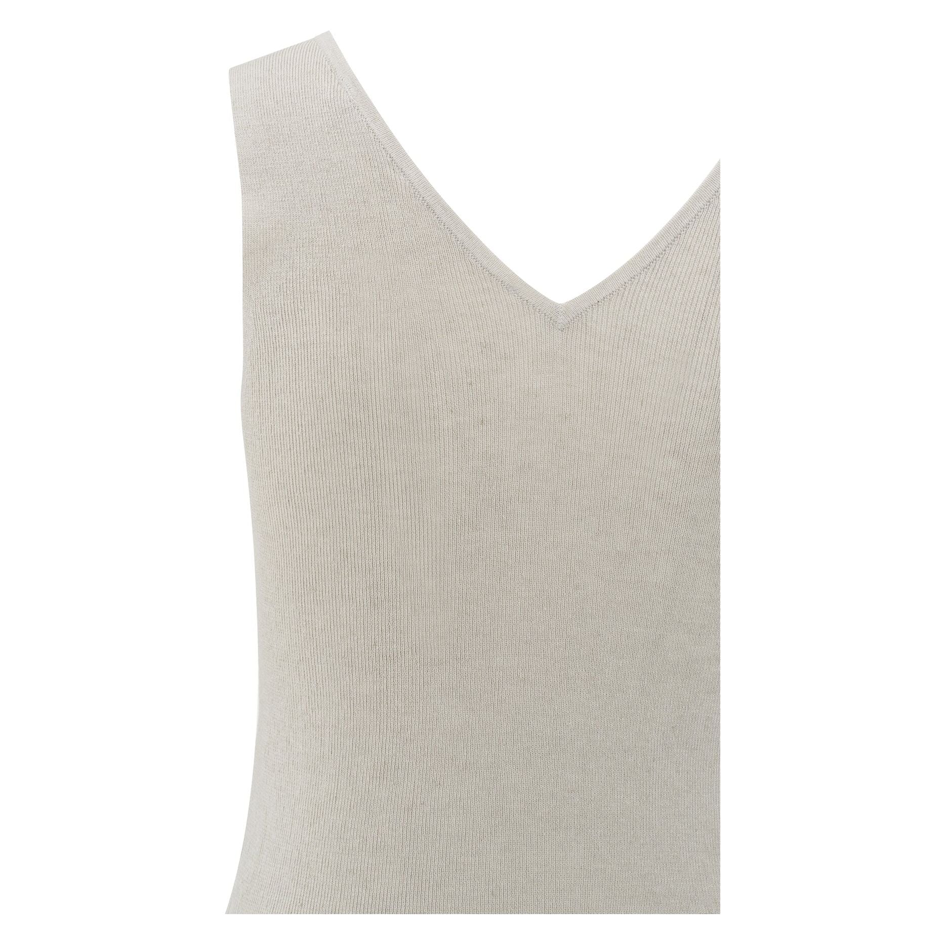 Fine rib knitted tank top with V-neckline