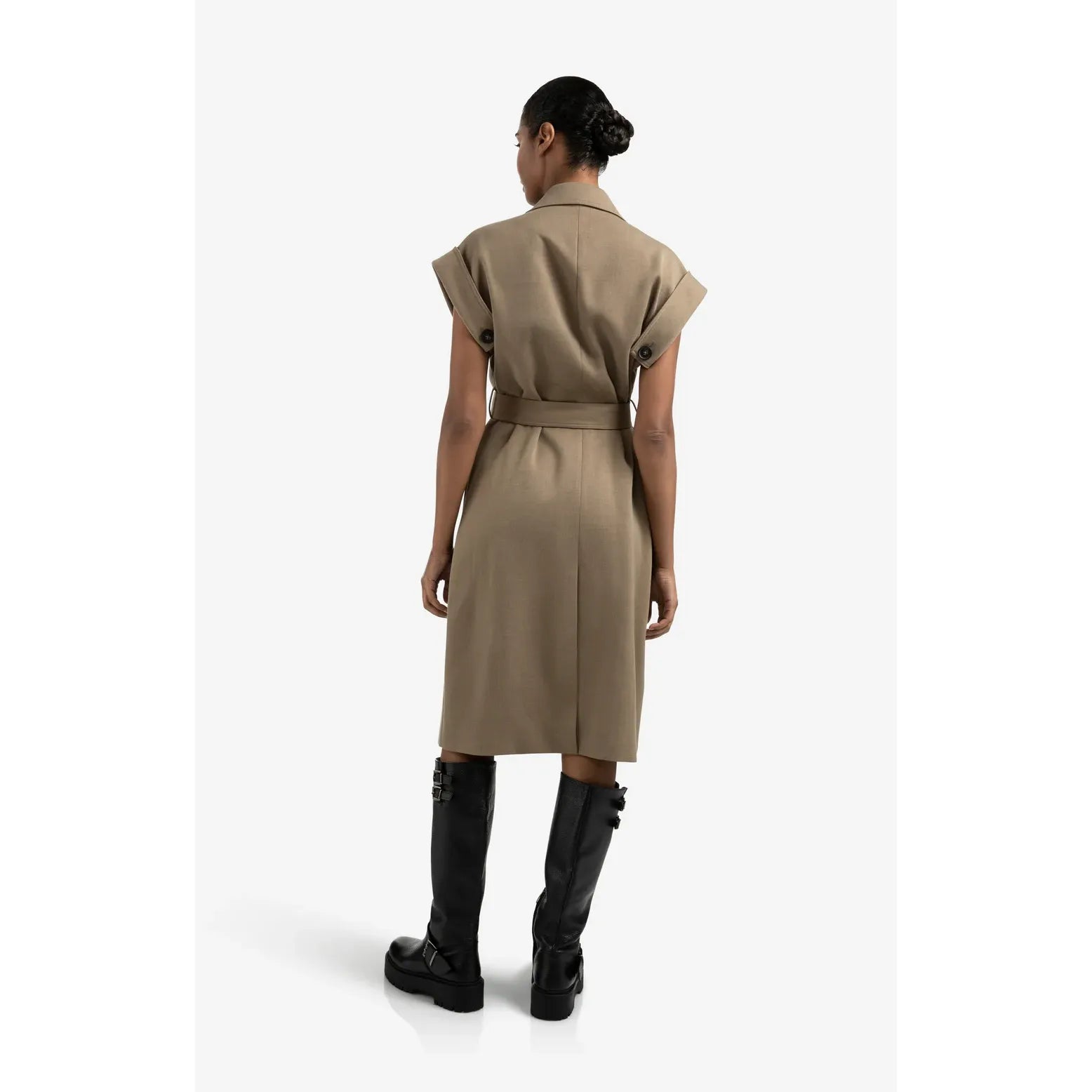 Long Sleeveless Coat with Waist Belt