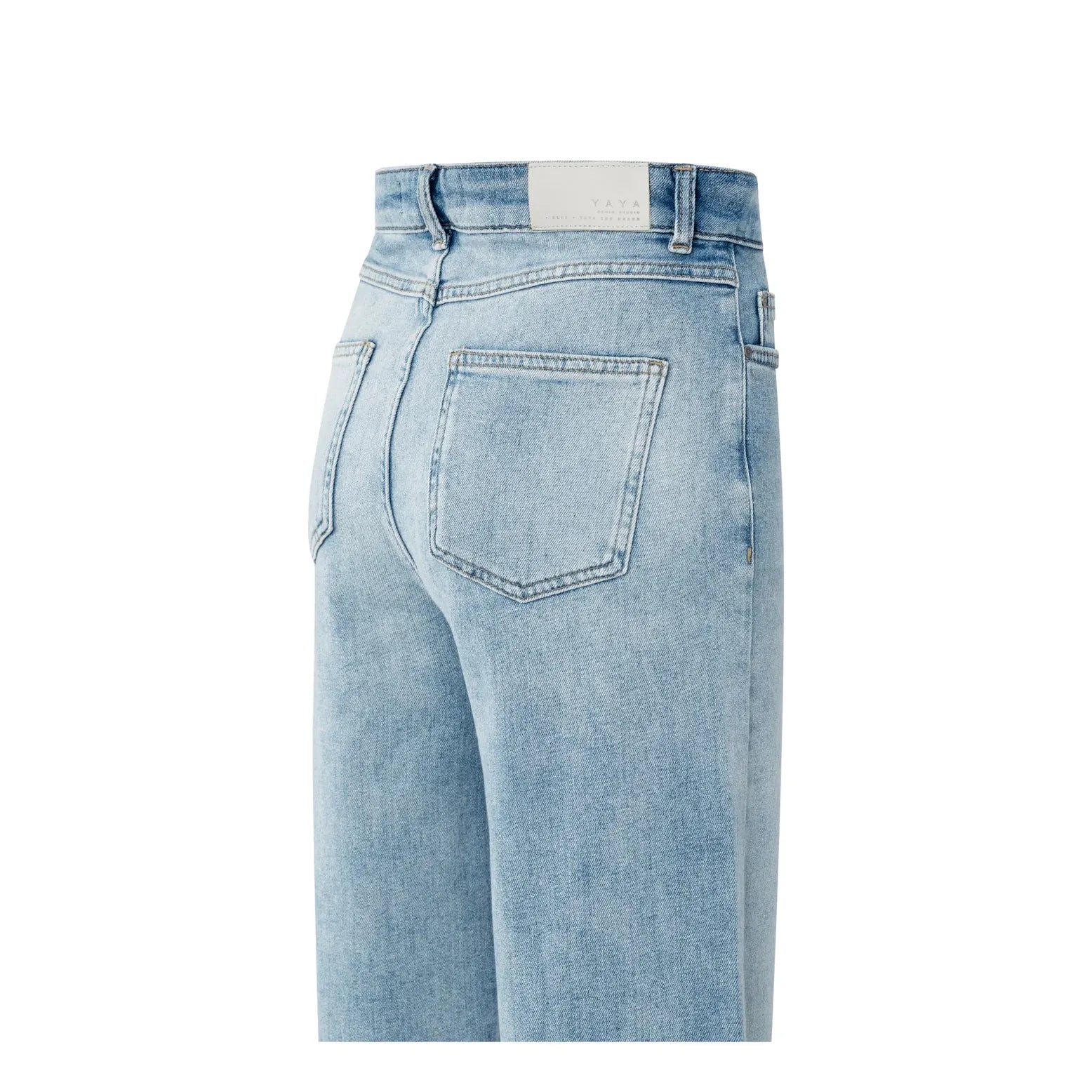 Loose Fit Jeans with High Waist