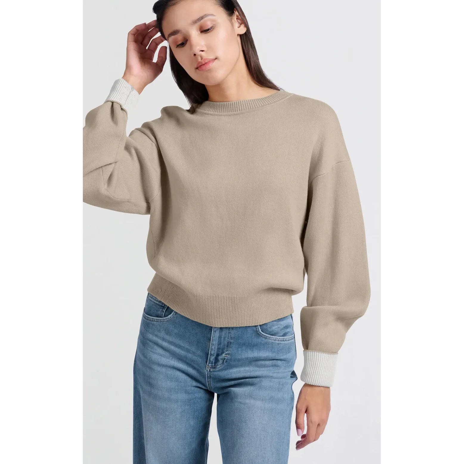 Contrast Hem Relaxed-Fit Sweater