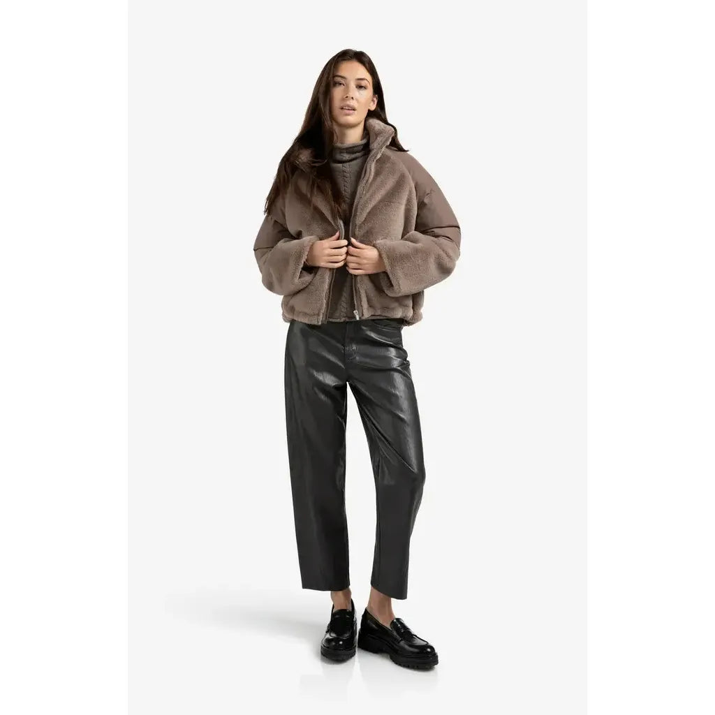 Faux leather Carrot Fit Trousers